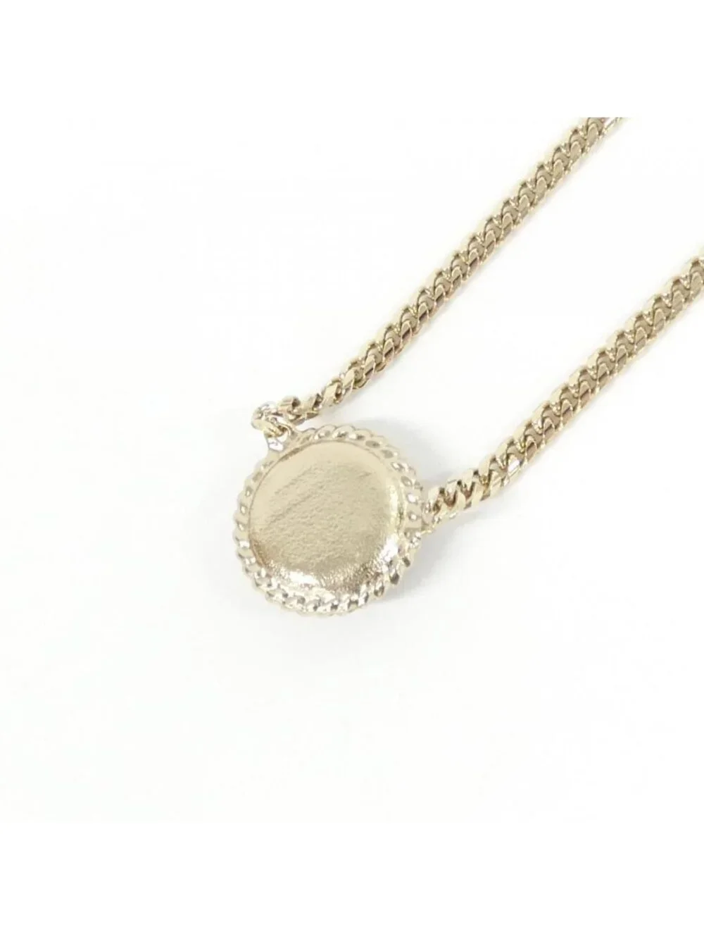 Chanel Necklace Gold